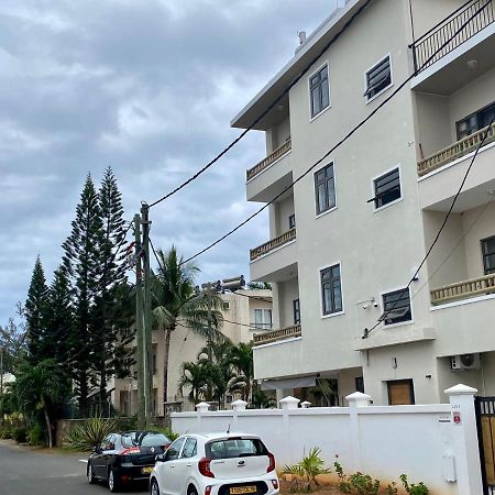 Le Kokoti Apartment Flic en Flac Ngoại thất bức ảnh