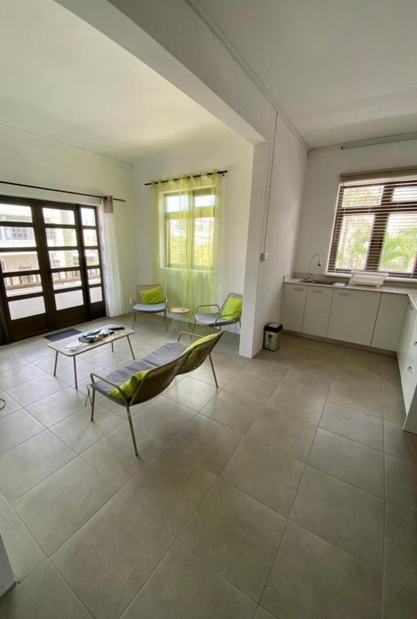Le Kokoti Apartment Flic en Flac Ngoại thất bức ảnh